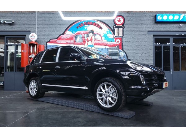 Porsche Cayenne s tiptronic