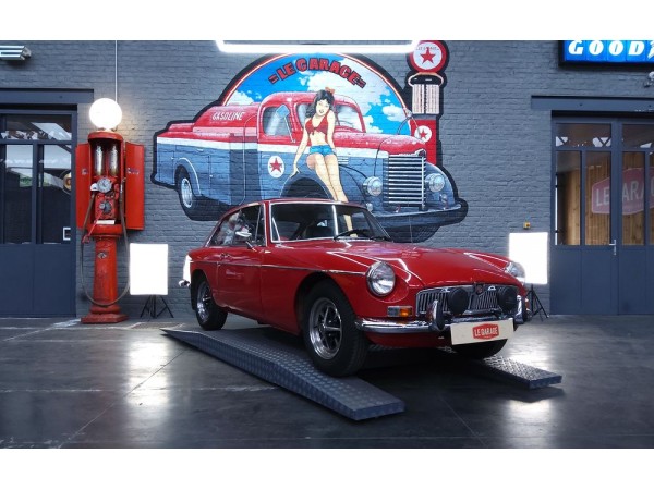 MGB GT