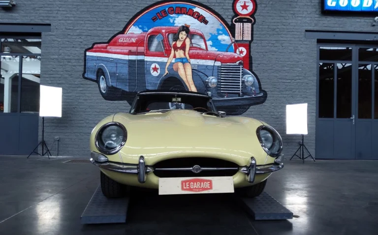 Jaguar type E