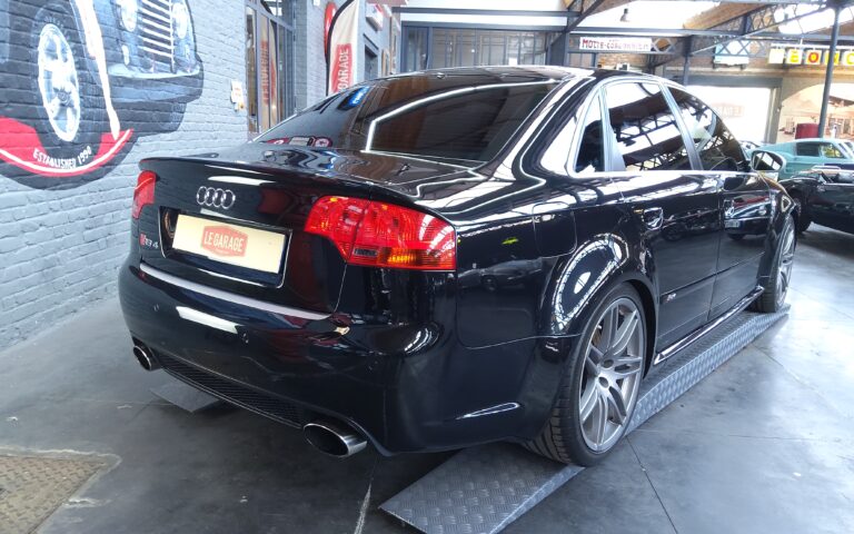 Audi rs4