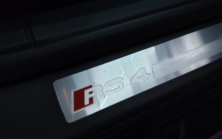 Audi rs4