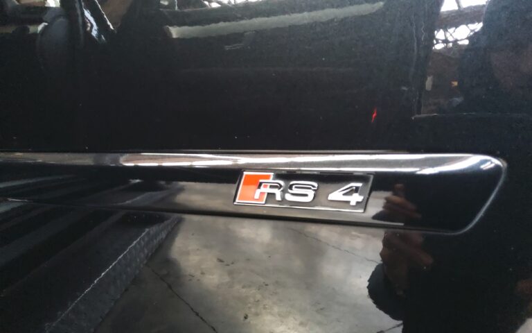 Audi rs4