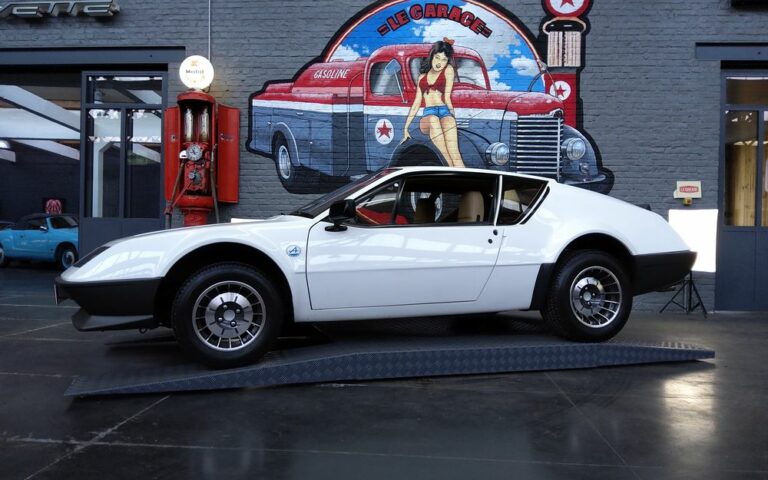 Alpine A310