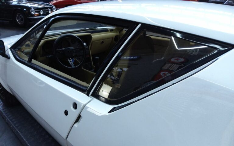 Alpine A310