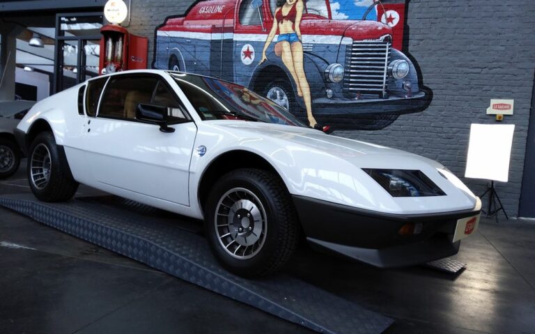 Alpine A310
