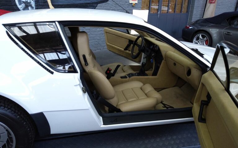 Alpine A310