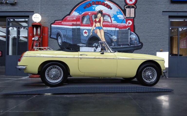 Mgb roadster