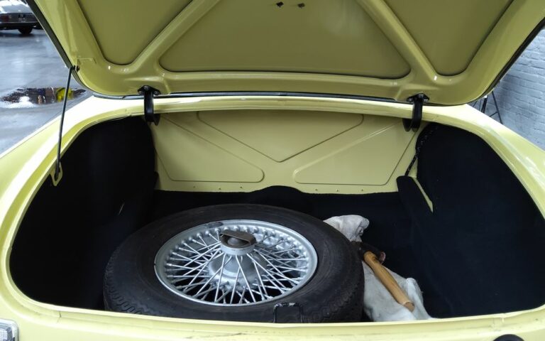 Mgb roadster
