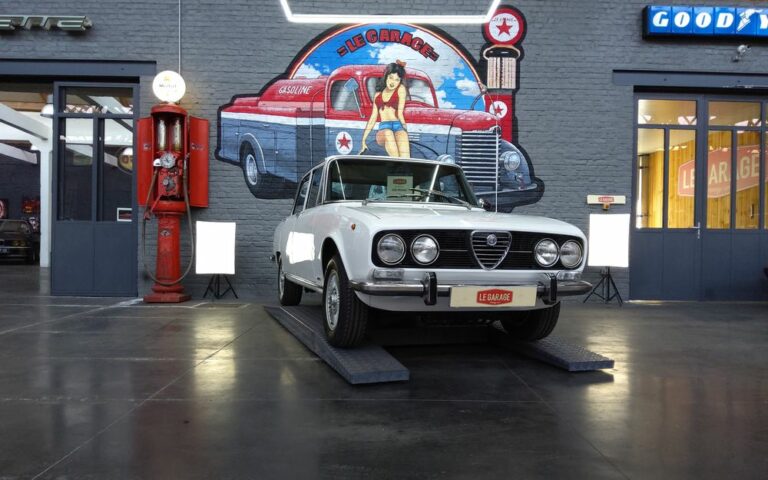 Alfa romeo 2000