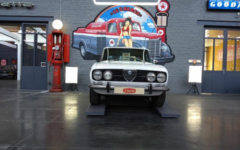Alfa romeo 2000