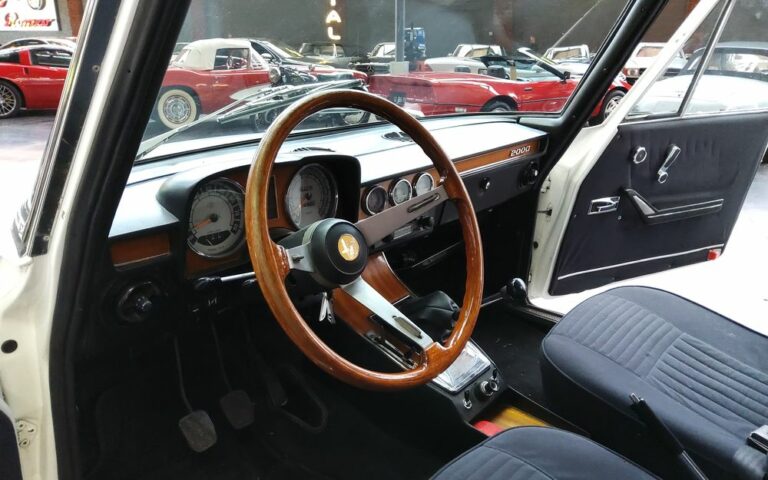 Alfa romeo 2000