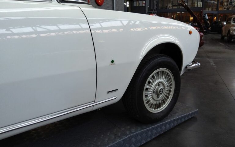 Alfa romeo 2000