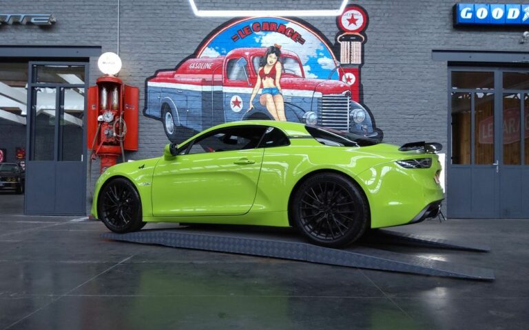 Apine A110s