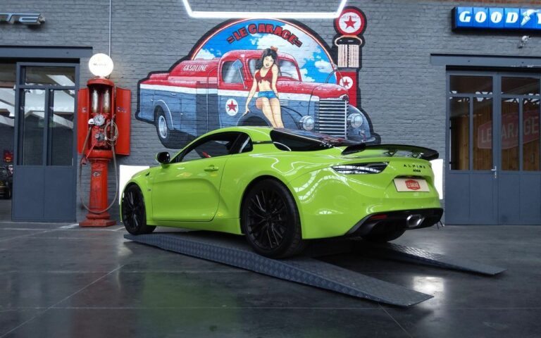 Apine A110s