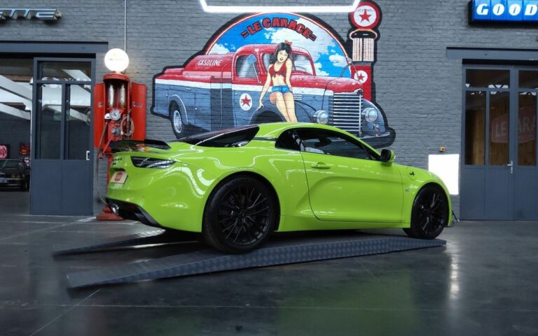 Apine A110s