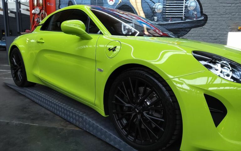 Apine A110s
