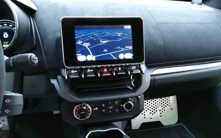 Apine A110s