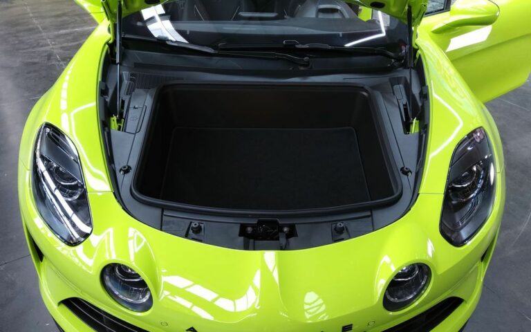 Apine A110s