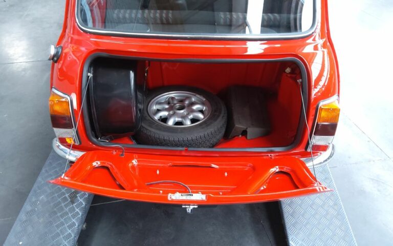 Mini cooper 1300