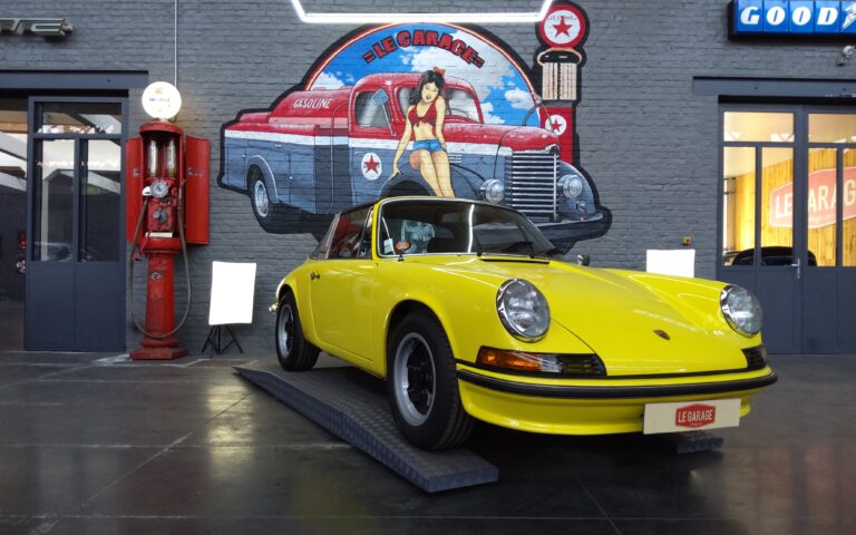 Porsche 911e targa