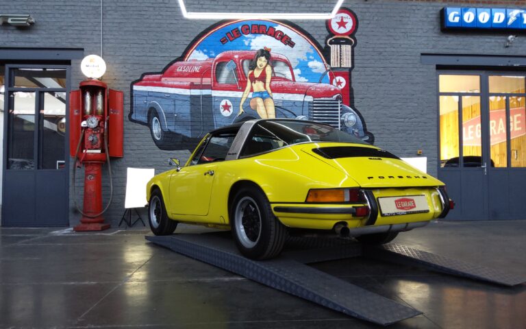 Porsche 911e targa