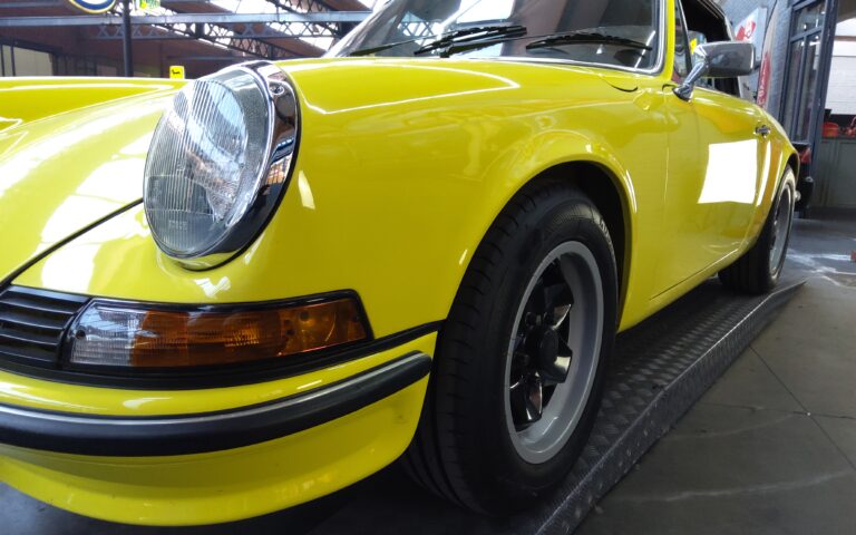 Porsche 911e targa