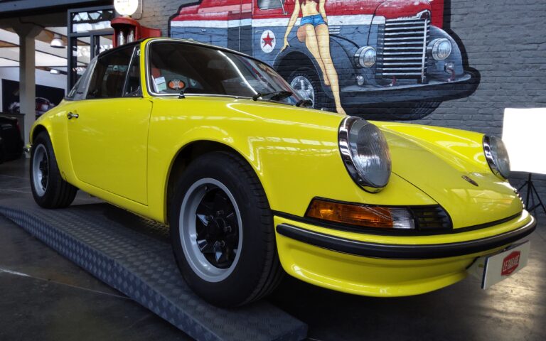 Porsche 911e targa
