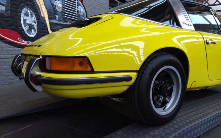 Porsche 911e targa