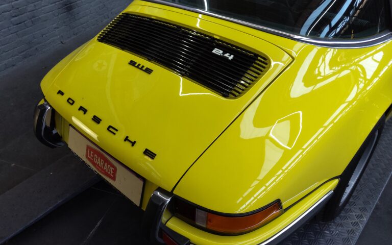 Porsche 911e targa