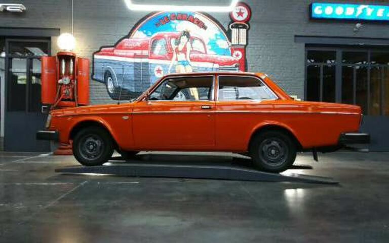 Volvo 242 dl