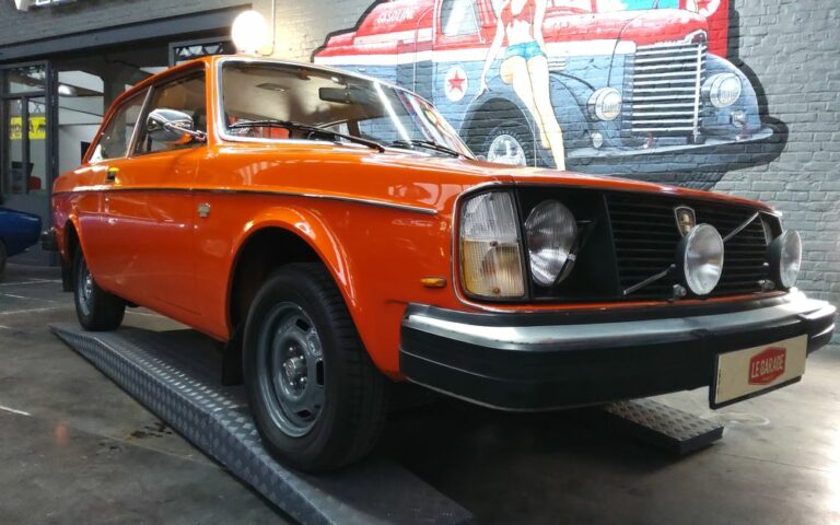 Volvo 242 dl