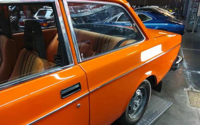Volvo 242 dl