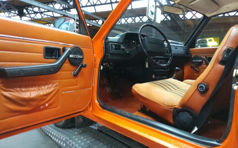 Volvo 242 dl