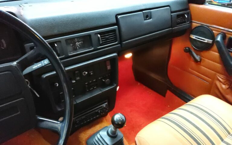 Volvo 242 dl