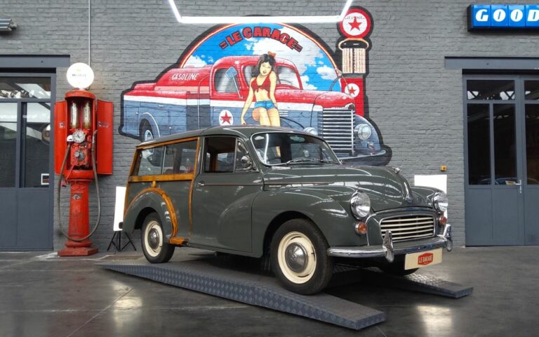 Morris Minor Traveller