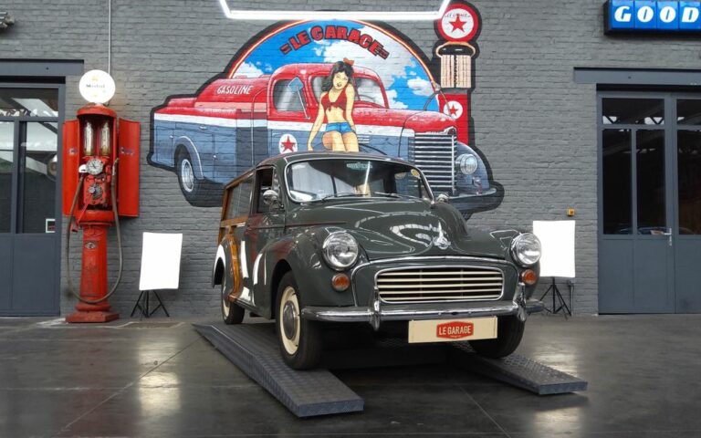 Morris Minor Traveller