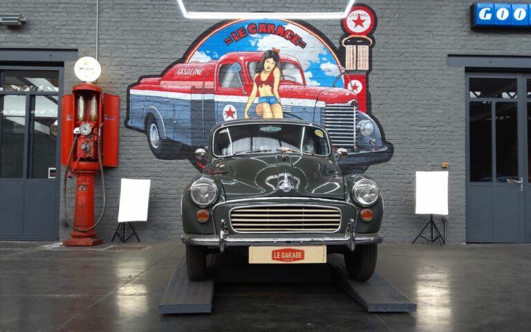 Morris Minor Traveller
