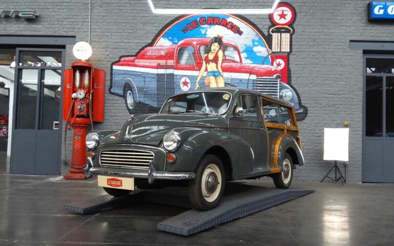 Morris Minor Traveller