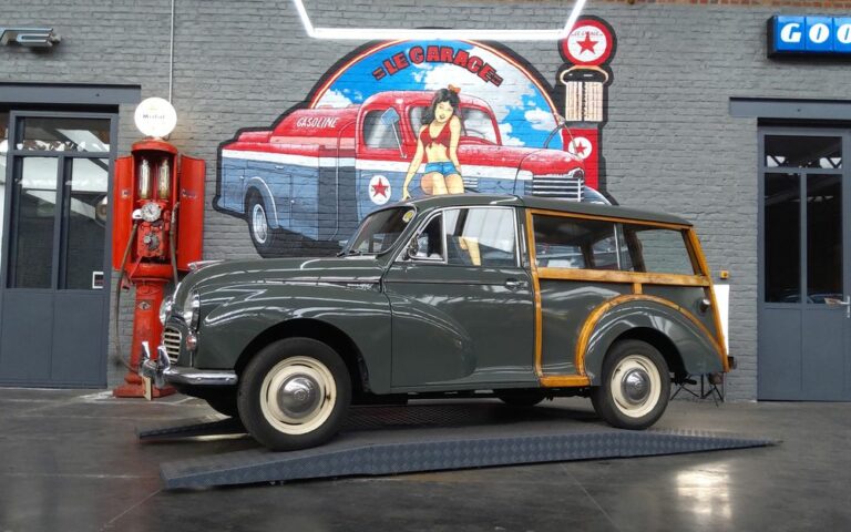 Morris Minor Traveller