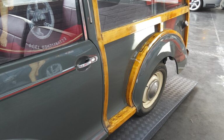 Morris Minor Traveller