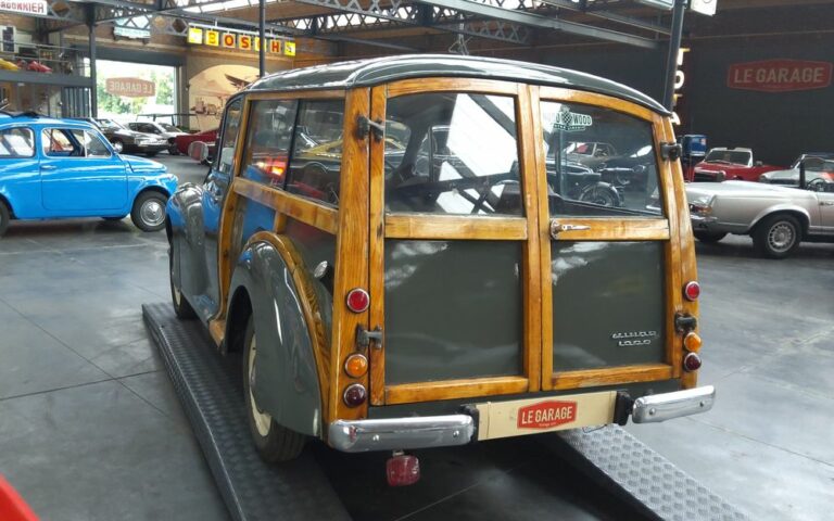 Morris Minor Traveller