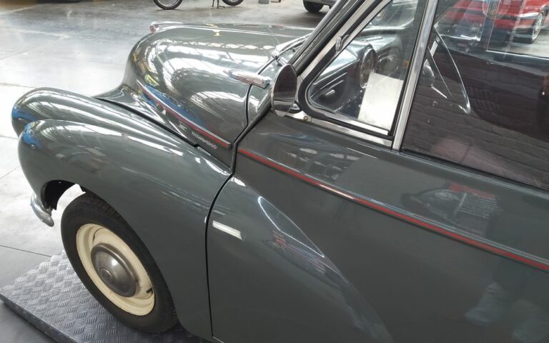 Morris Minor Traveller