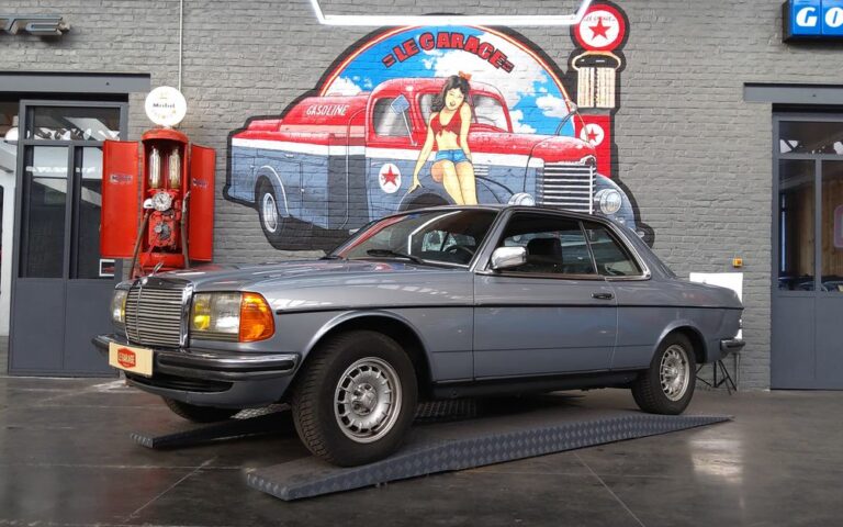 Mercedes 230 ce