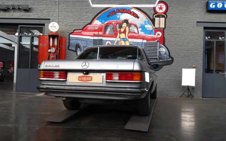 Mercedes 230 ce