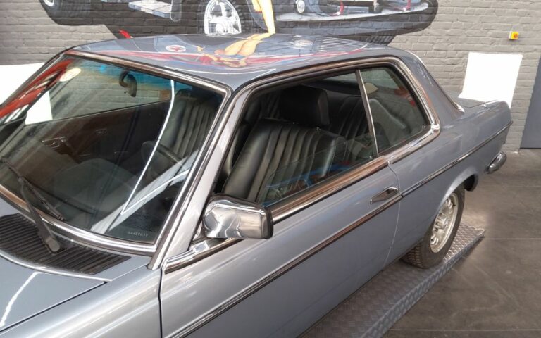 Mercedes 230 ce
