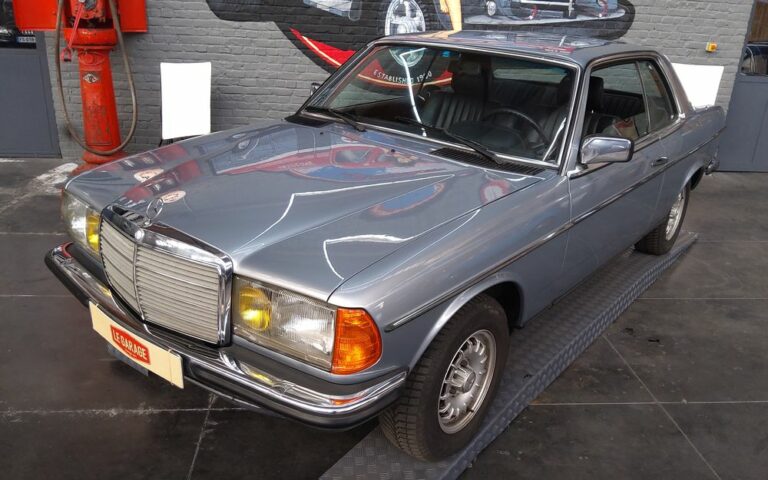 Mercedes 230 ce