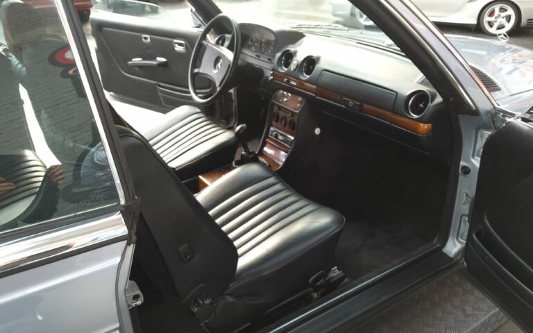Mercedes 230 ce