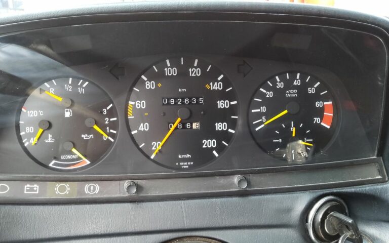Mercedes 230 ce